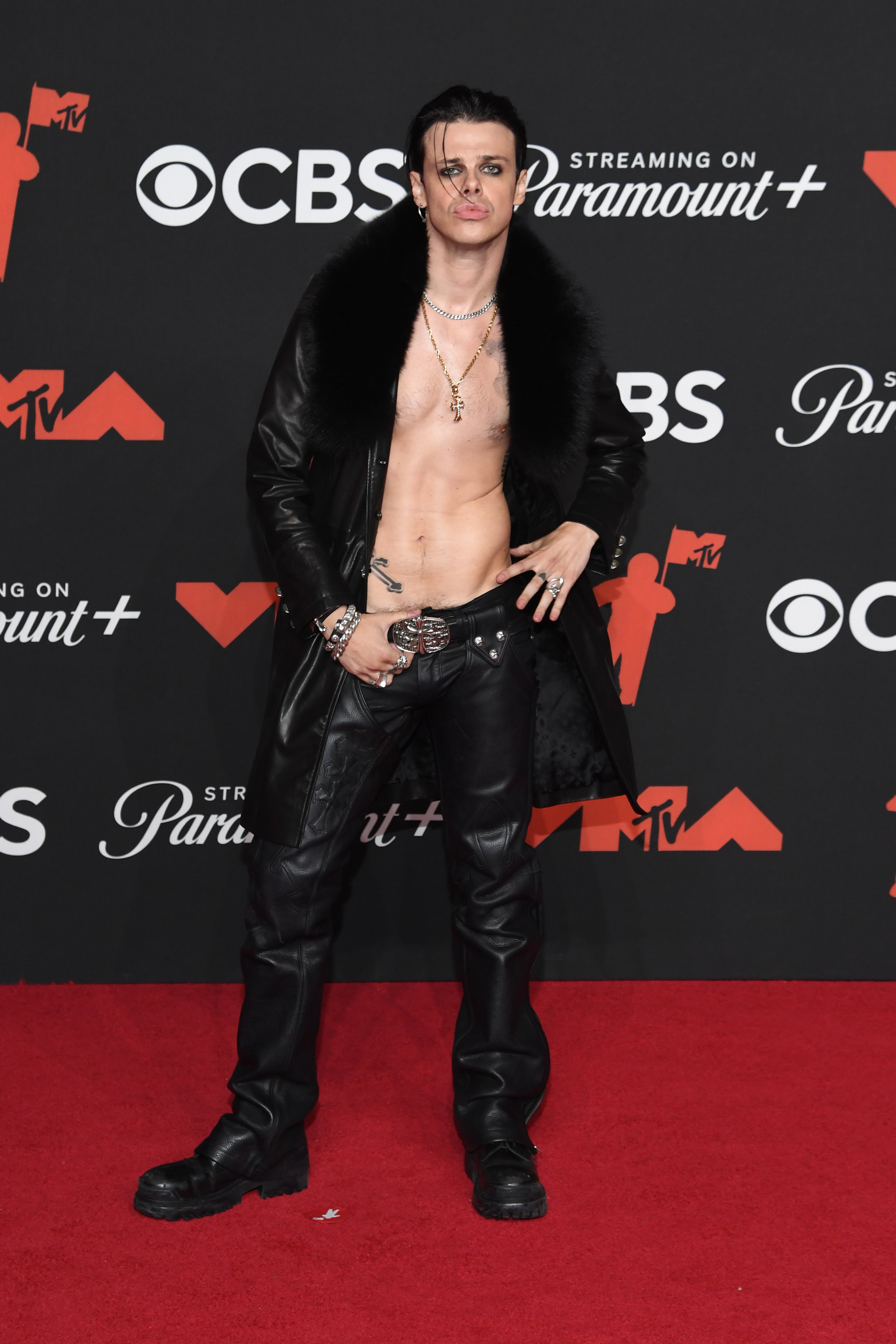 YUNGBLUD participa do 2025 MTV Video Music Awards na UBS Arena em 7 de setembro de 2025 em Elmont, Nova York.