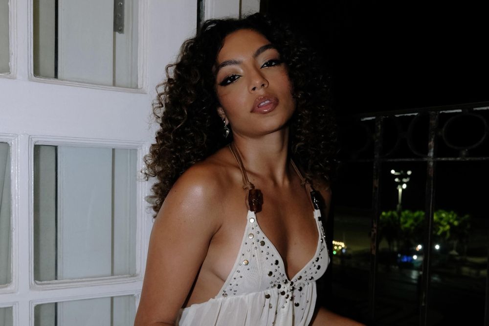 Any Gabrielly em sua festa de aniversário de 23 anos