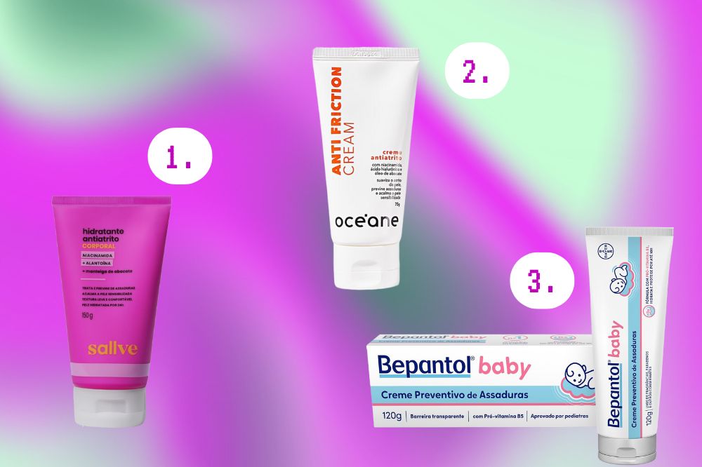 Três produtos hidratantes corporais e antirritação sobre um fundo colorido em tons de rosa, roxo e verde. À esquerda, o Hidratante Antiatrito Corporal da Sallve, em embalagem rosa. No centro, o Anti Friction Cream da Océane, em tubo branco. À direita, o Bepantol Baby, creme preventivo de assaduras, em embalagem branca com detalhes em azul e rosa.