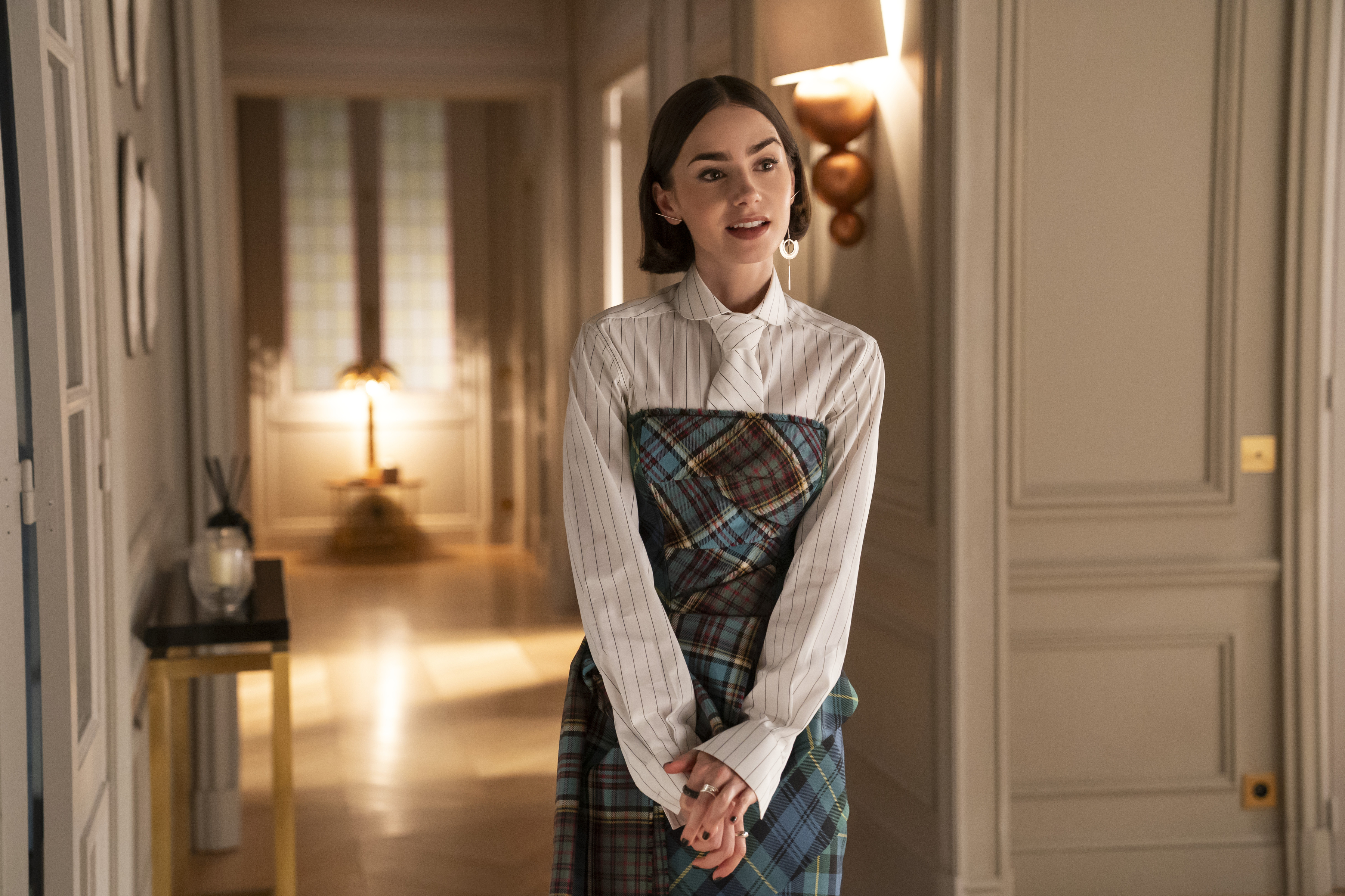 Emily In Paris. Lily Collins as Emily in episode 508 of Emily In Paris. Cr. Caroline Dubois/Netflix © 2025