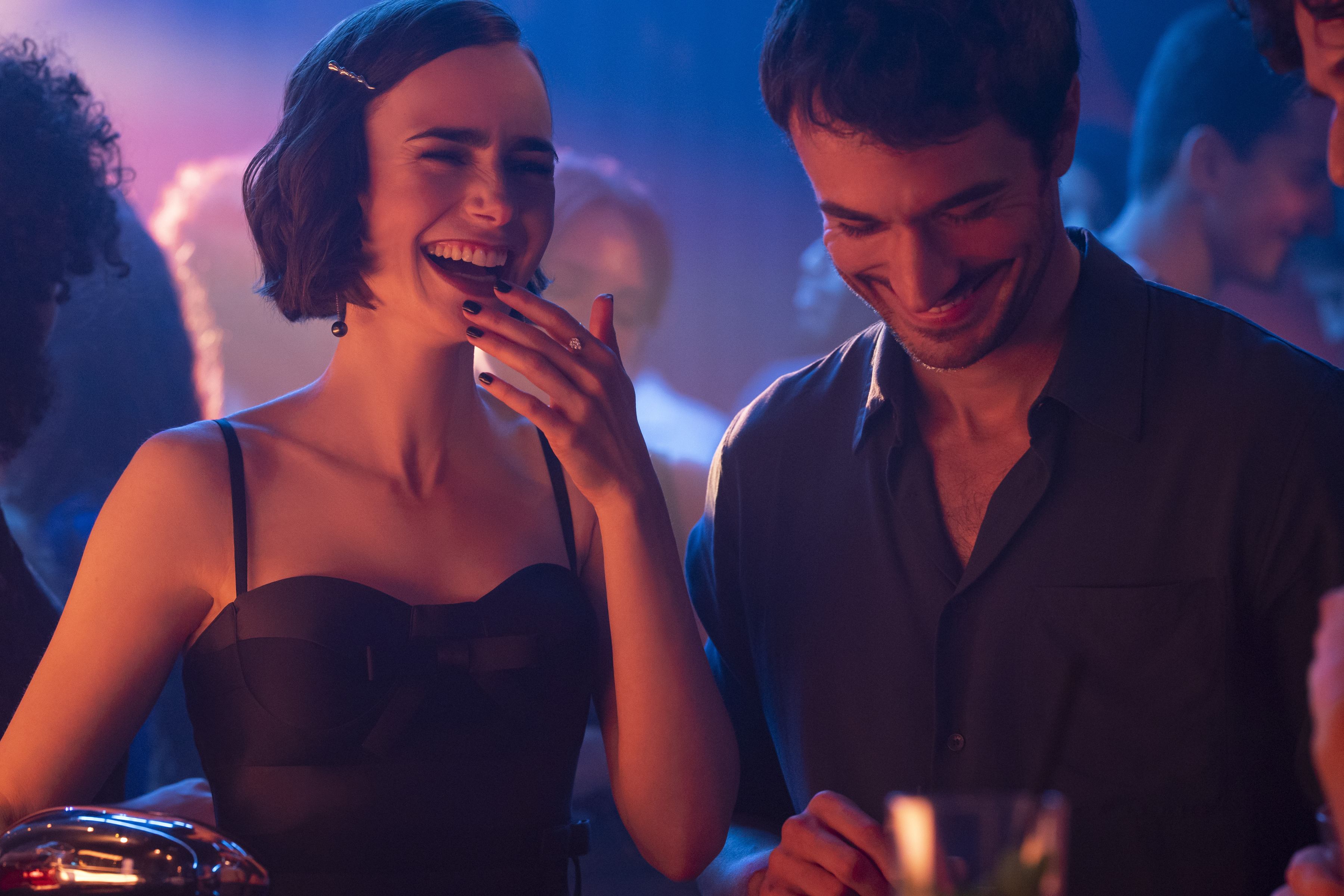 Emily In Paris. (L to R) Lucien Laviscount as Alfie, Lily Collins as Emily, Ashley Park as Mindy in episode 502 of Emily In Paris. Cr. Giulia Parmigiani/Netflix © 2025