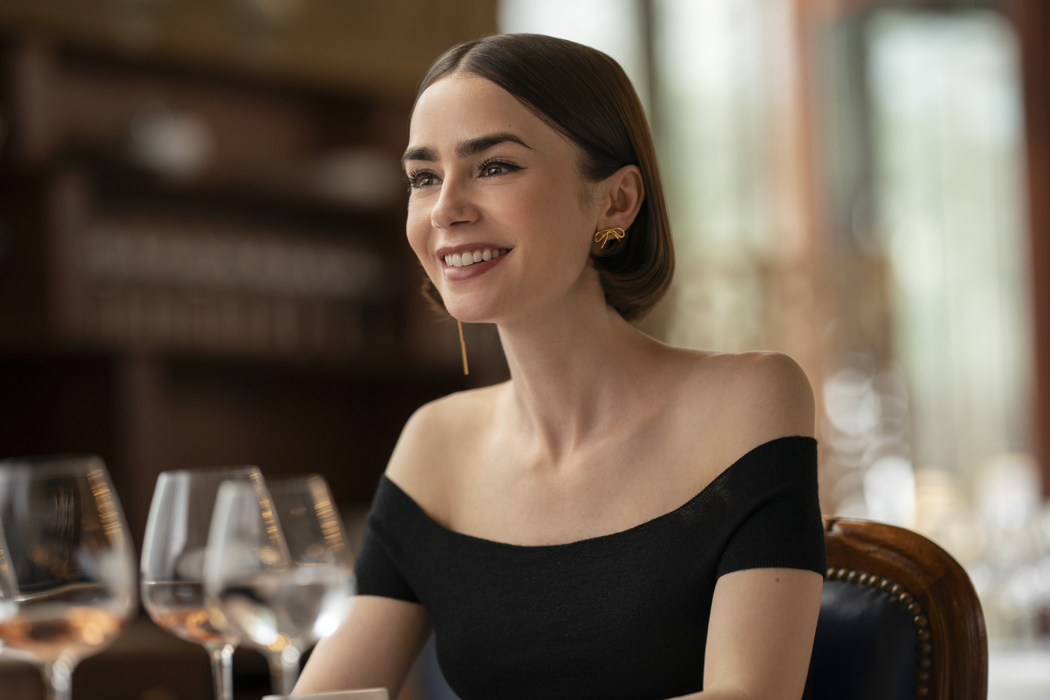 Emily In Paris. Lily Collins as Emily in episode 504 of Emily In Paris. Cr. Giulia Parmigiani/Netflix © 2025