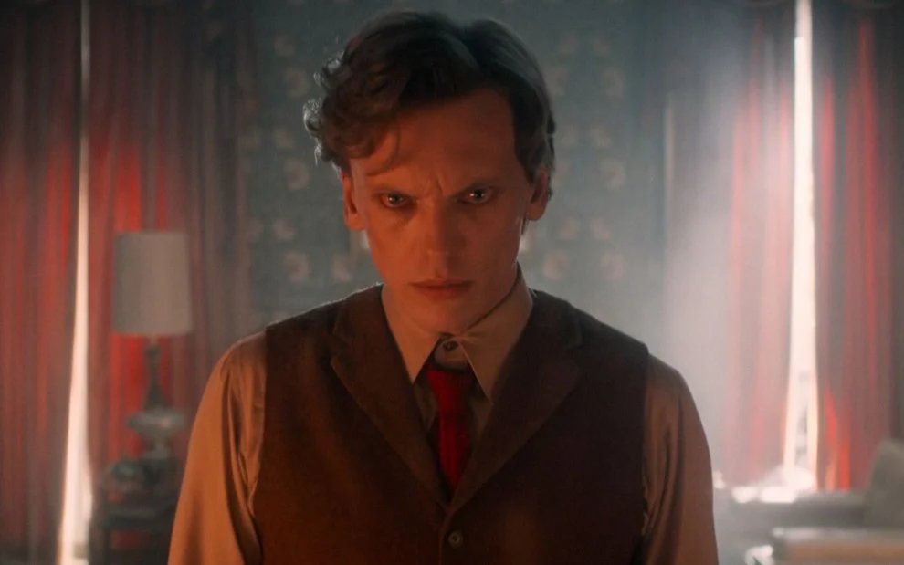 stranger things jamie campbell bower