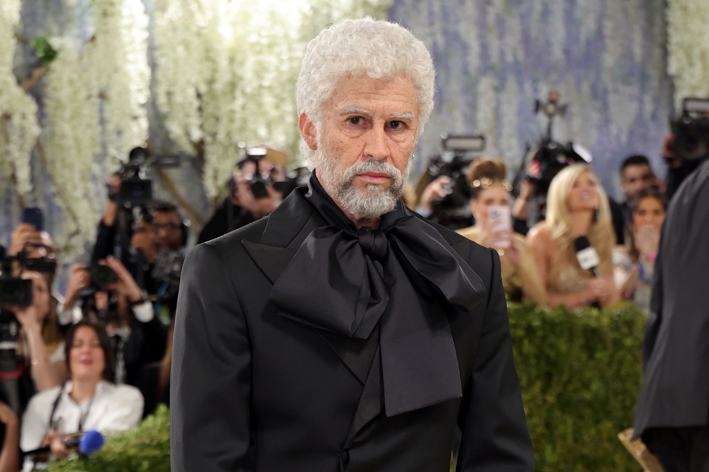 look-bad-bunny-met-gala-2026