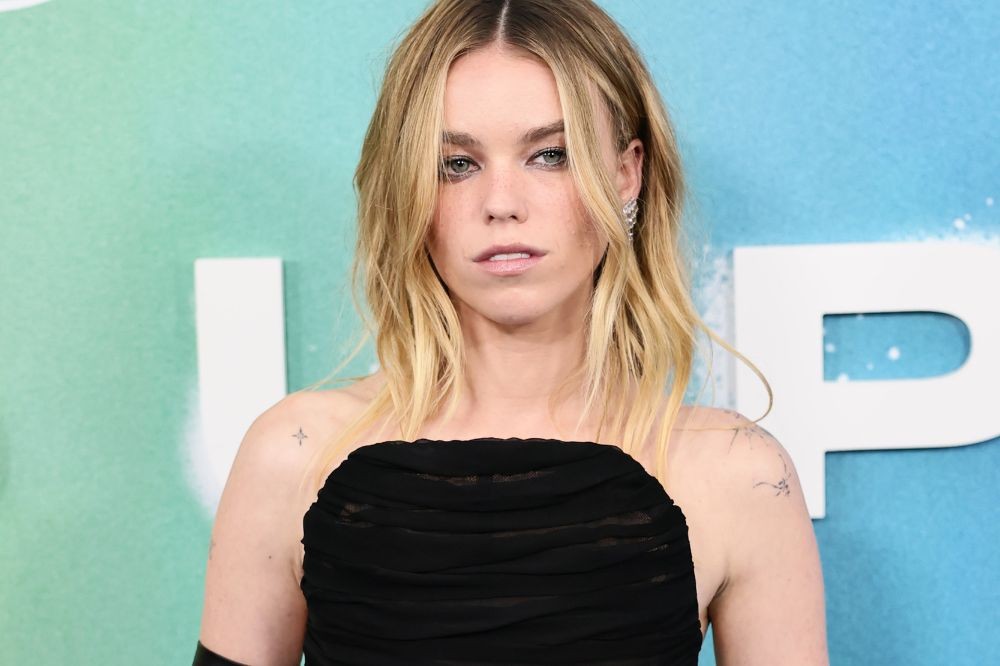 milly-alcock-looks-premieres